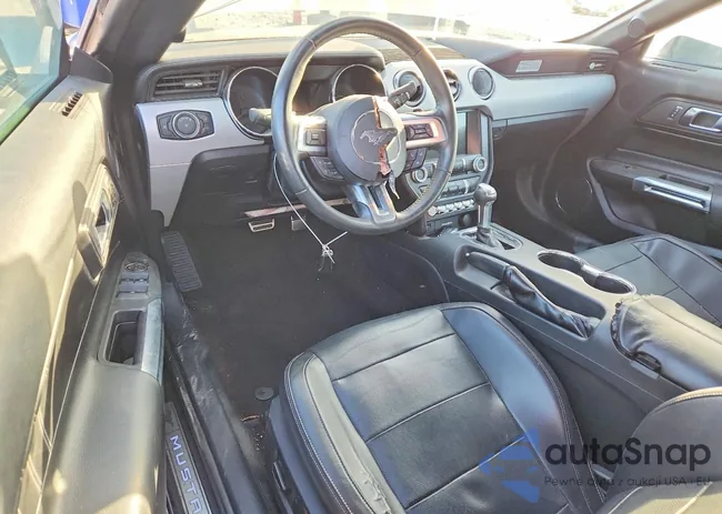 1FATP8UH1G5207653: 77328875