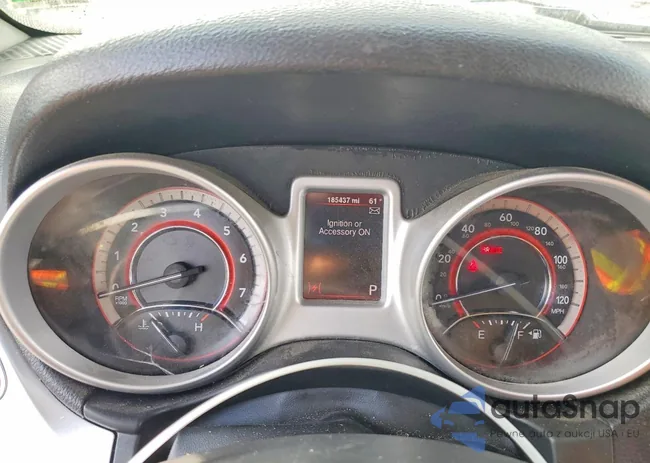 3C4PDCAB1DT594627: 77048075