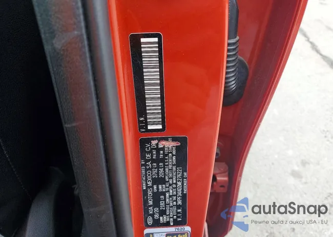 3KPF34AD2ME276221: 77568085