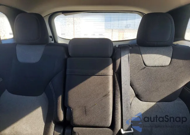 1C4PJLAB5EW305771: 77488135