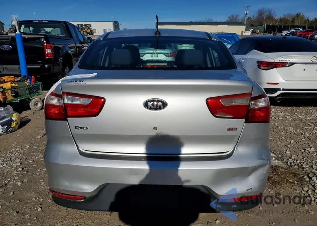 KNADM4A31G6651342: 77165705