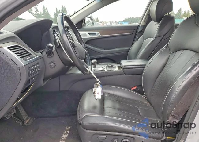 KMHGN4JE1JU229777: 78784595