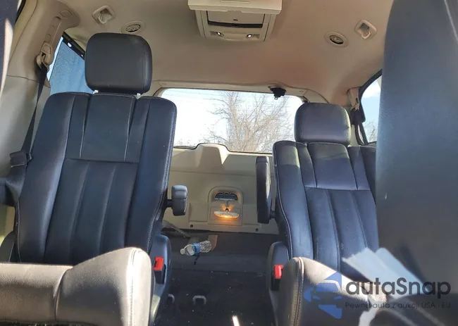 2C4RC1CG9CR364215: 78108685