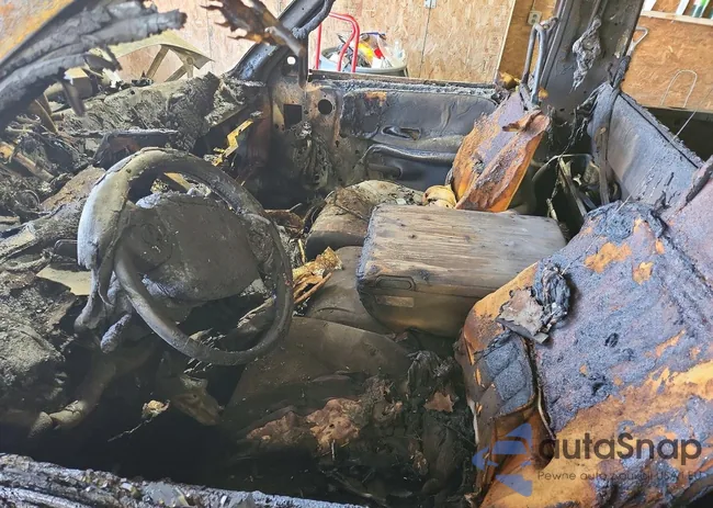 1B7KF26C9RS685931: 76525565