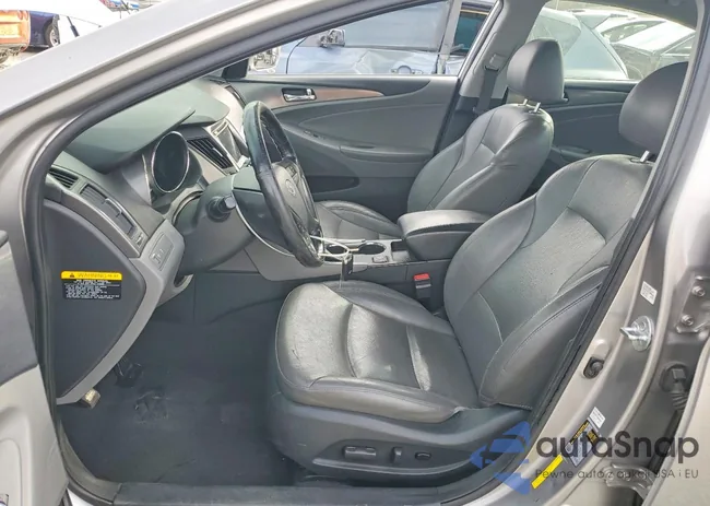 KMHEC4A44DA094143: 75944175