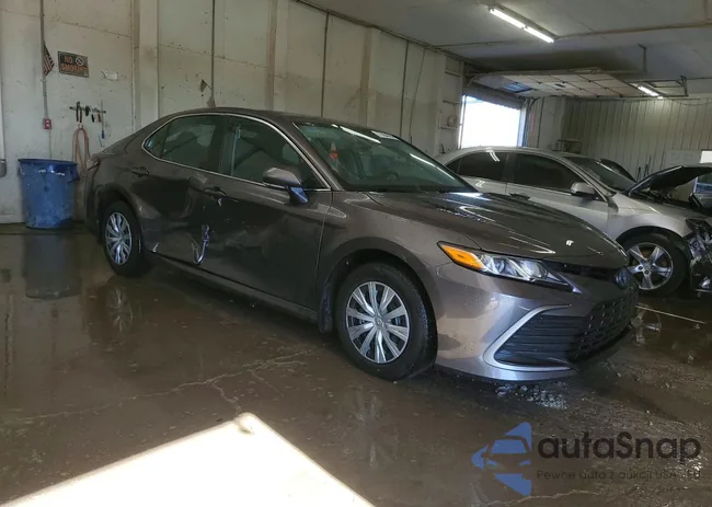 4T1C31AK7NU583835: 77884085