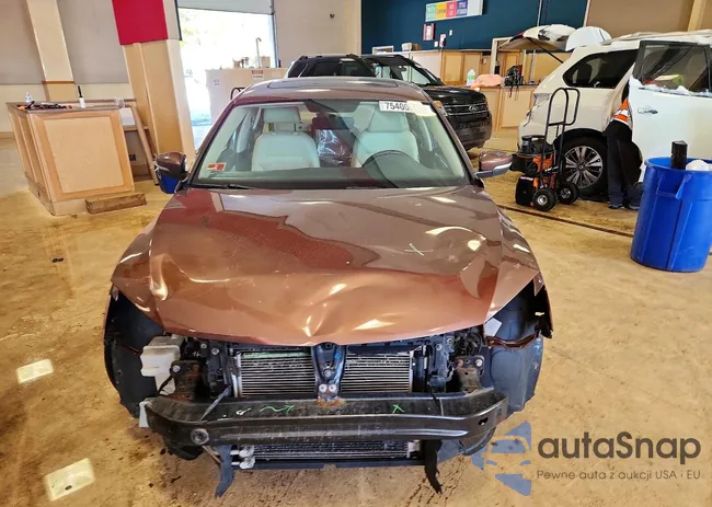 3VWDB7AJ1HM289729: 75400045