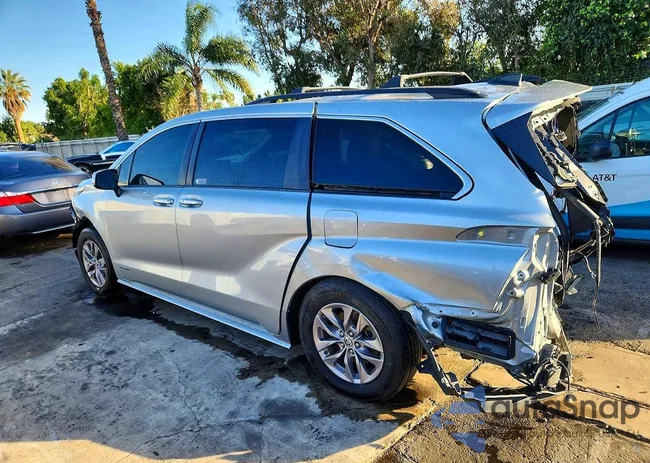 5TDBRKEC3MS034126: 77182875