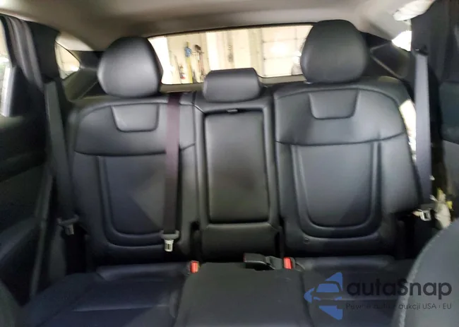 KM8JEDD18SU332002: 76907125