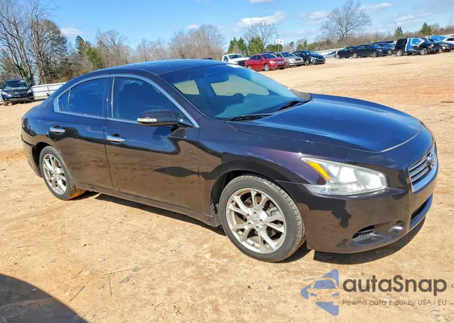 1N4AA5AP9EC457573: 77770255