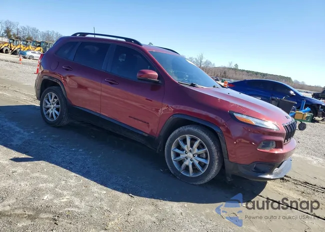 1C4PJLCB2JD621602: 76483215