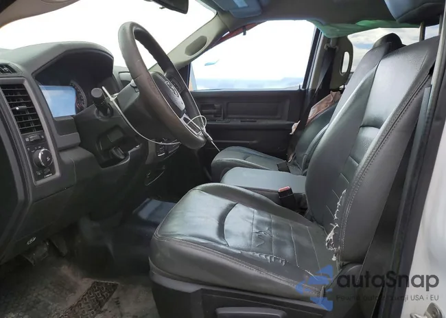 1C6RR7KG8DS671661: 73572995