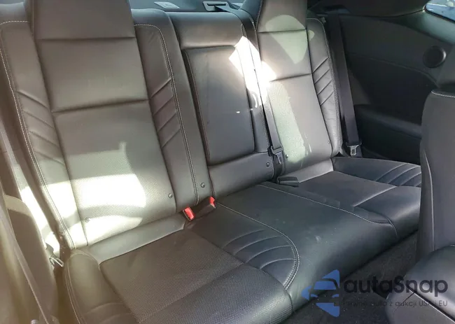 2C3CDZC9XFH714064: 75657965