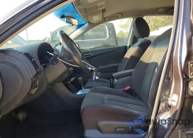 1N4AL2AP2BN409714: 78026595