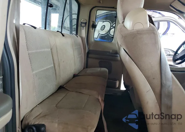 1FTNX20F12EB27038: 77323085