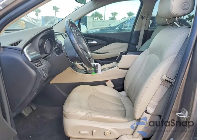 LRBFX1SA8JD007918: 78028975