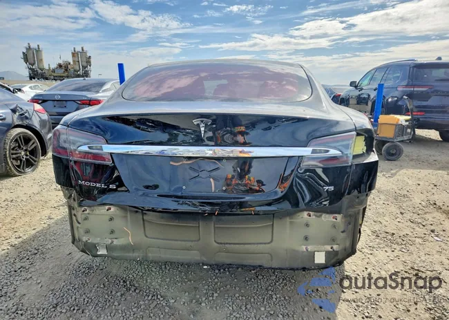 5YJSA1E19HF215807: 76201895