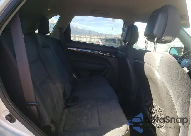 5XYKT4A22BG071253: 75647465