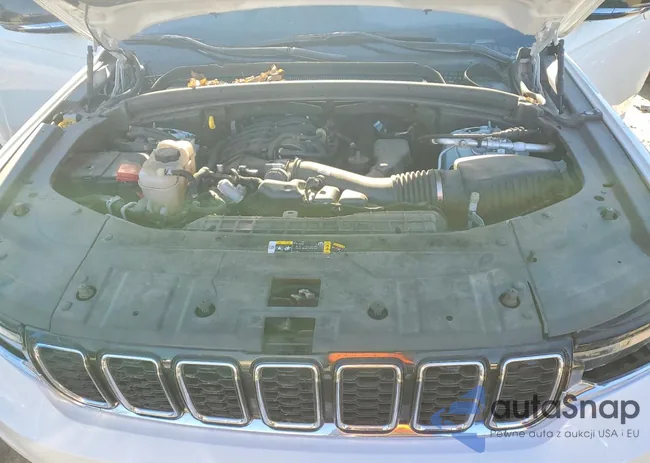 1C4RJKBG4P8781675: 77472375