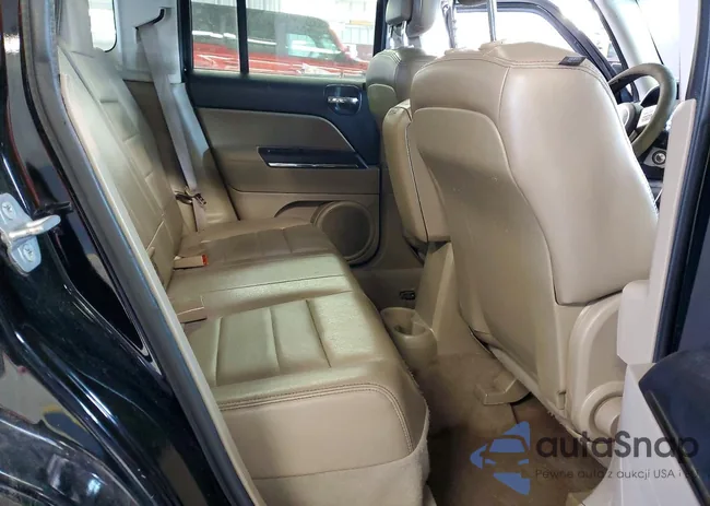 1C4NJRCB9ED687399: 75415285