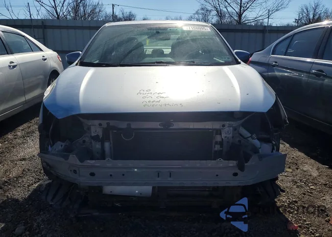 4S3GKAD68L3601172: 77158095