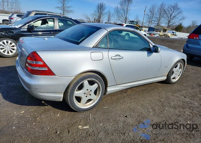 WDBKK49F81F185462: 78124695