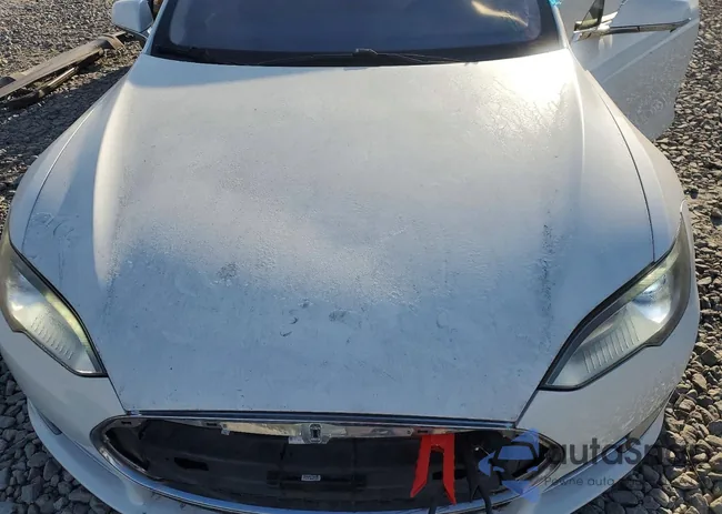 5YJSA1CP2DFP10464: 75409125