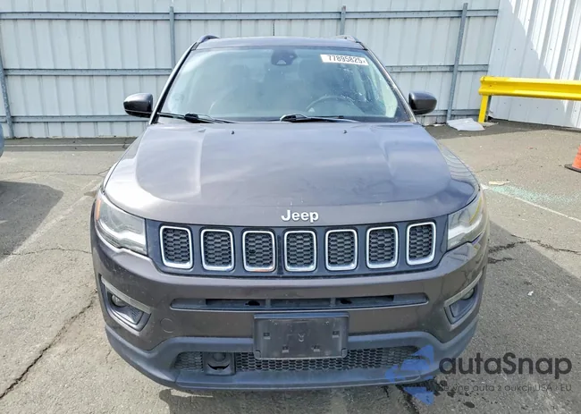 3C4NJCBBXJT123604: 77895825