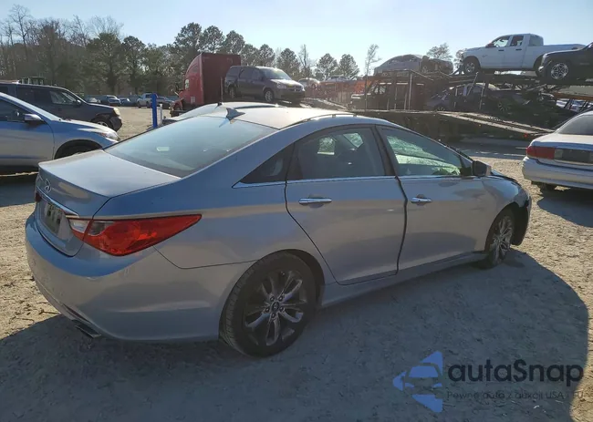 5NPEC4ACXCH337182: 77405445