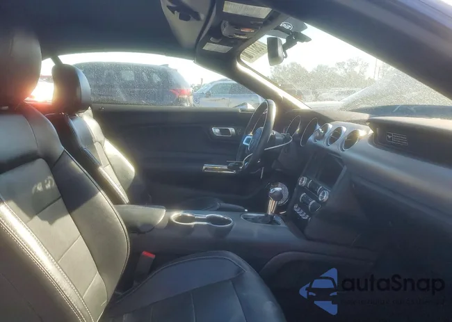 1FATP8UH5L5125757: 75637785