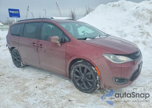 2C4RC1BG9LR116824: 76252245