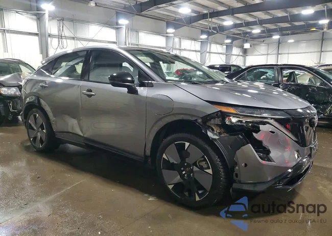 JN1DF0CD5PM705218: 74768385