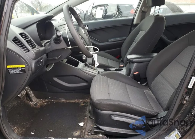 KNAFX4A65F5353052: 77272995