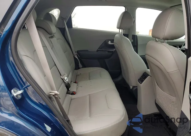 KNDCC3LD3L5404616: 75353205