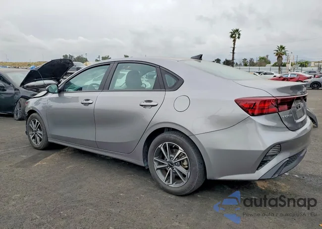 3KPF24AD7PE621265: 76963615