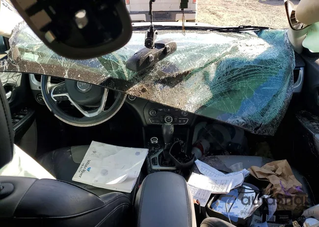 1C4PJMDB2EW210375: 77148945