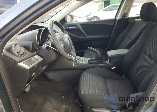 JM1BL1TG6D1795781: 78547075