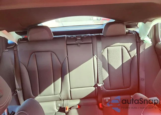 5UX33DT01P9T04692: 78582675