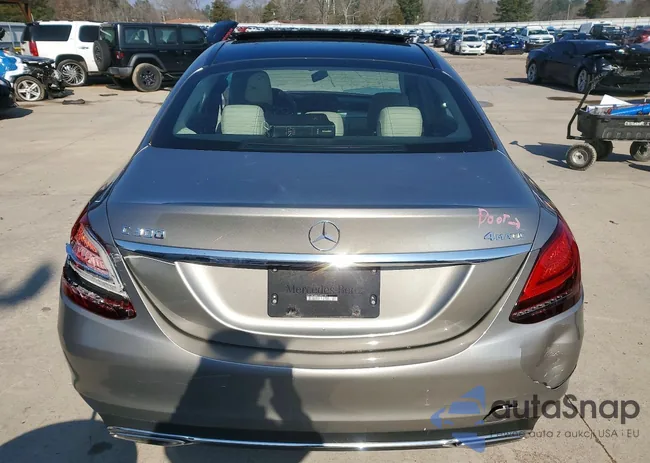 WDDWF8EB7LR527301: 75650085