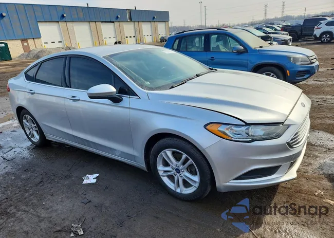 3FA6P0H71JR175579: 77974675