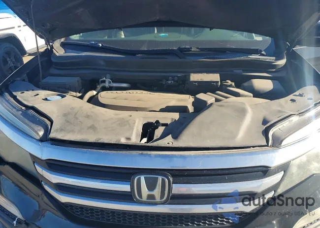 5FNYF5H92HB016215: 77809025