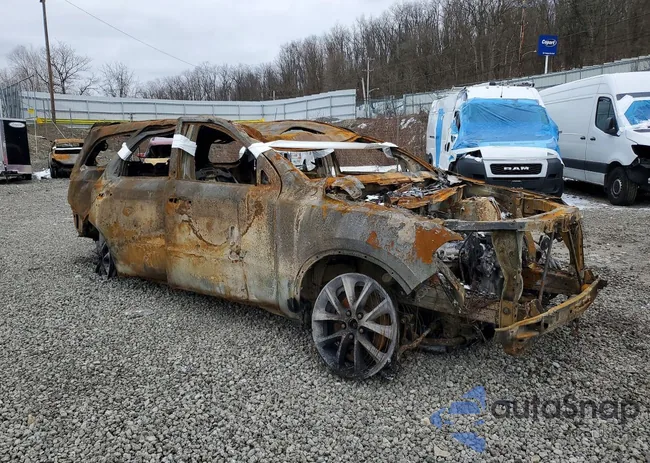 1C4SDJCT8HC661360: 76616355