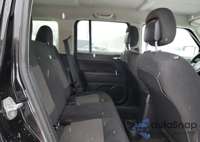 1C4NJRFB8ED809911: 76416185