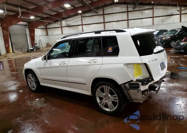 WDCGG8JB7FG359803: 76183695