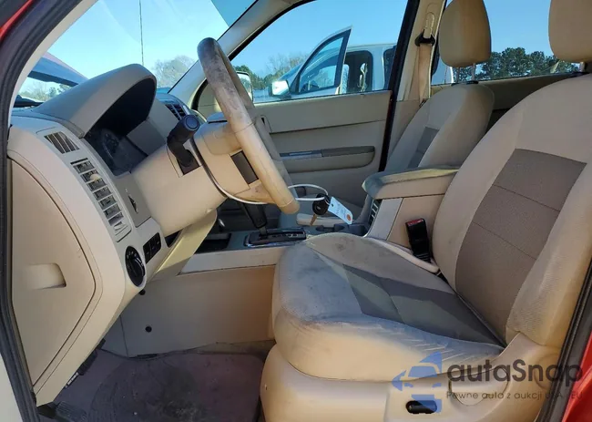 1FMCU03178KB46977: 75876465