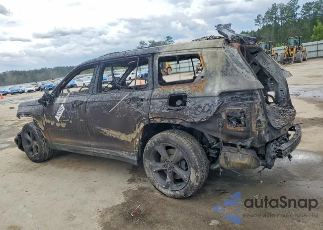 1C4RJKBG7M8109024: 76142645