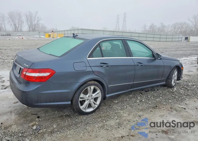 WDDHF8JBXDA703370: 77072435