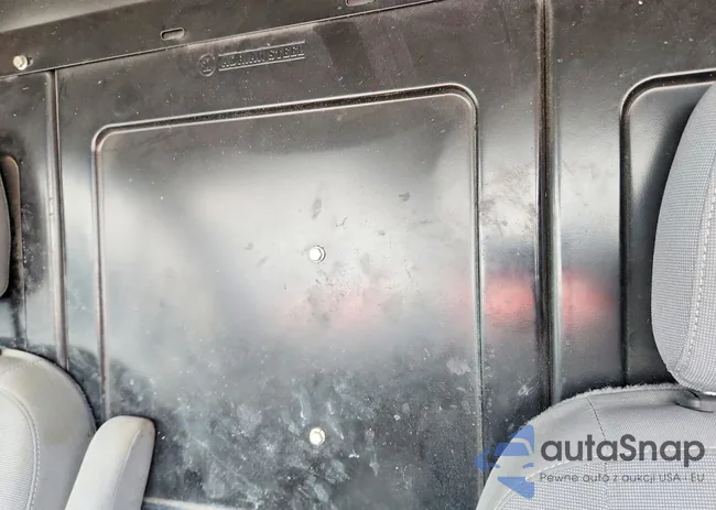 1FTYE1YM1HKA73671: 77303745