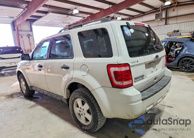 1FMCU9DG5BKA36976: 77511835