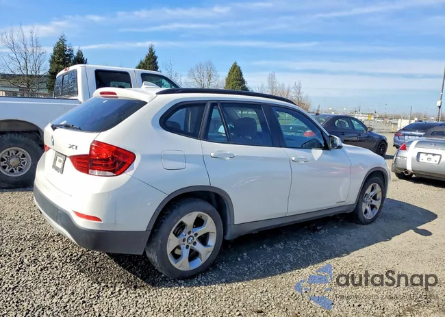 WBAVM1C5XFVW58747: 79138965